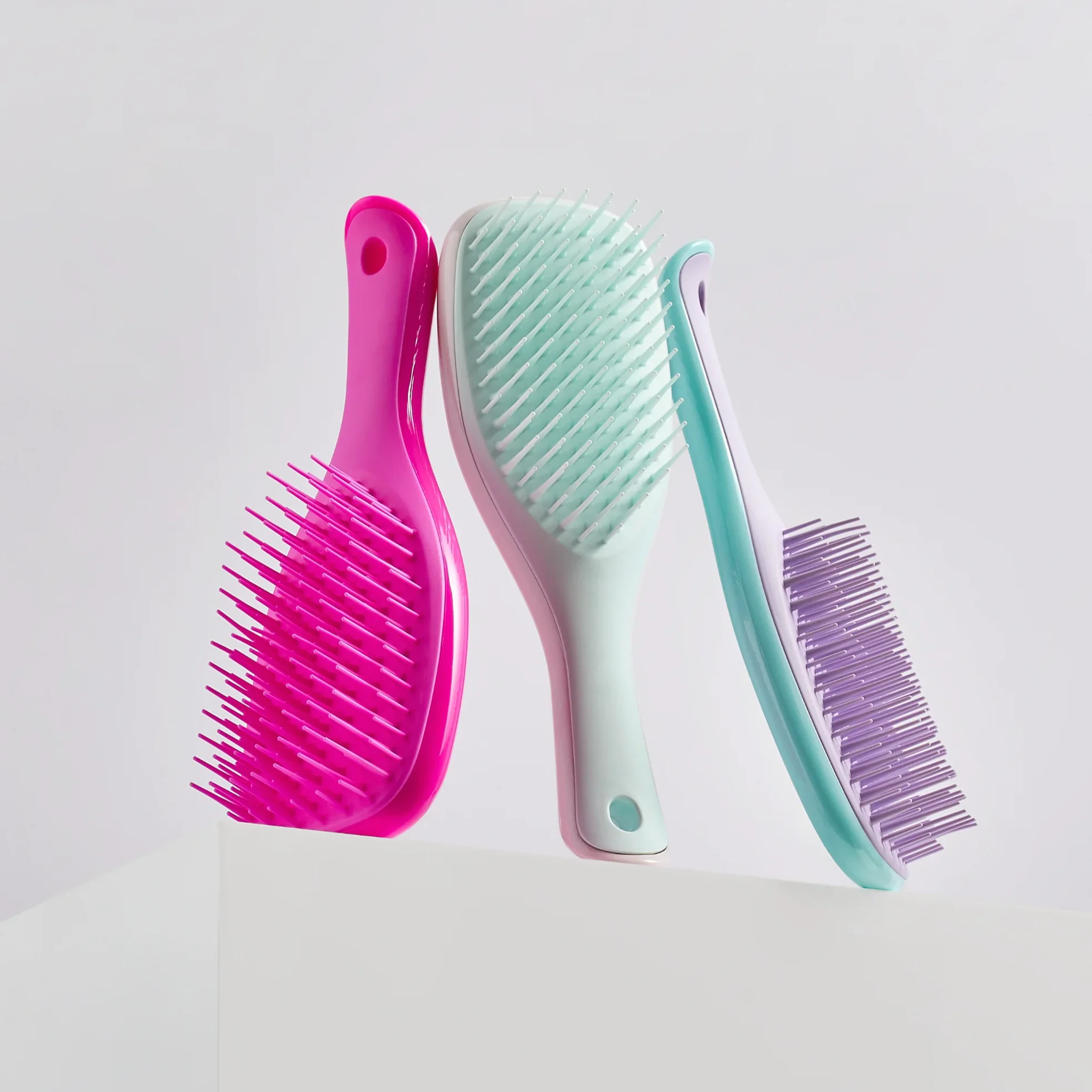The Ultimate Detangler D9