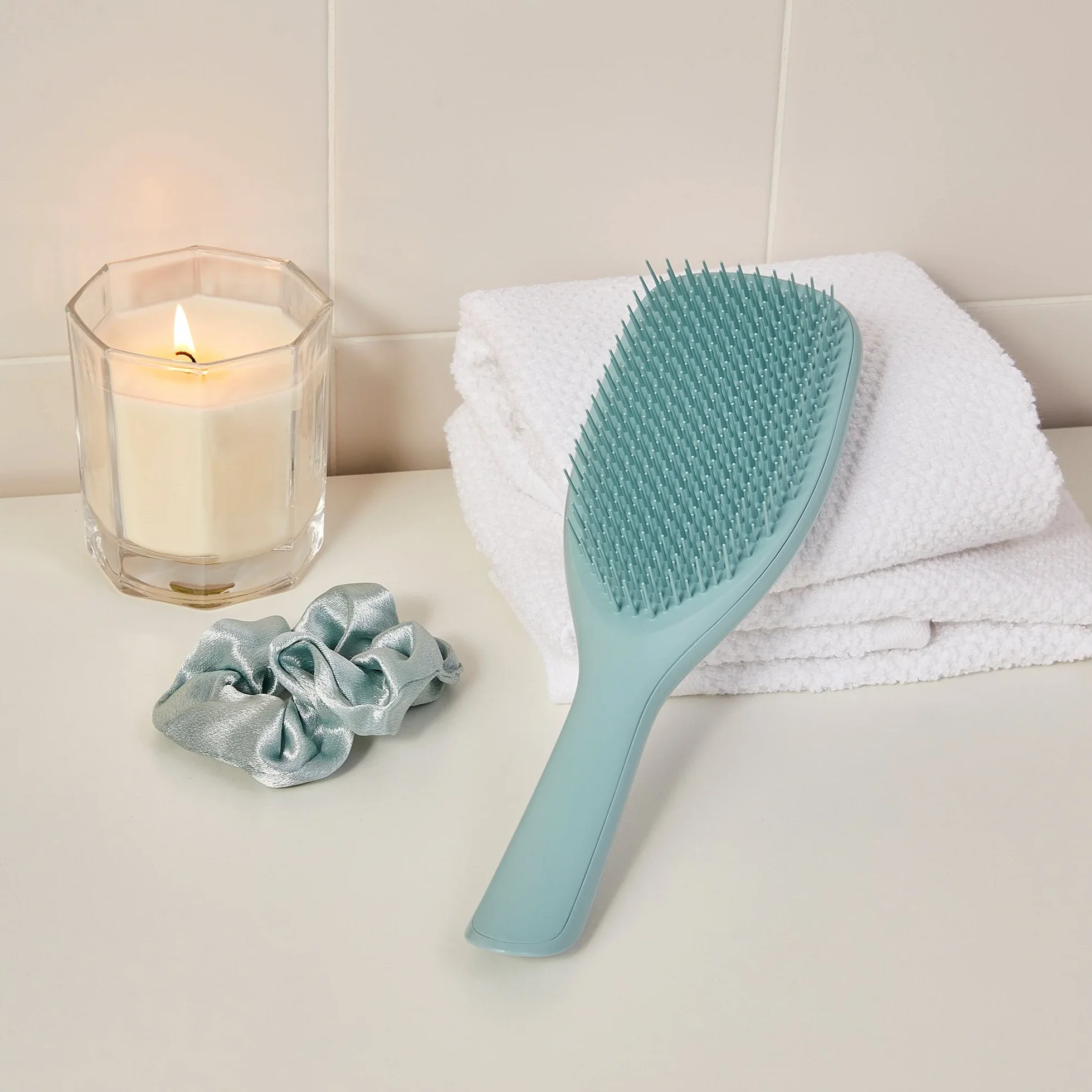 The Ultimate Detangler D9