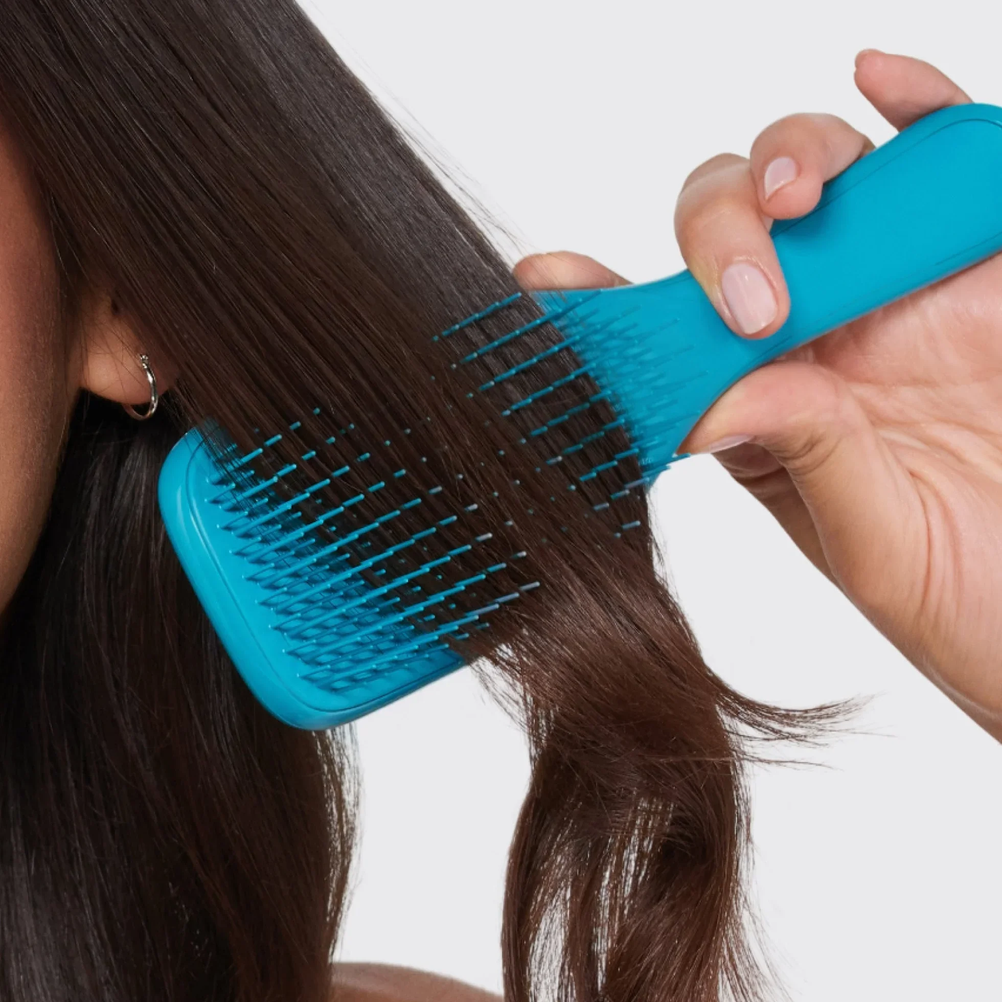 The Ultimate Detangler D9