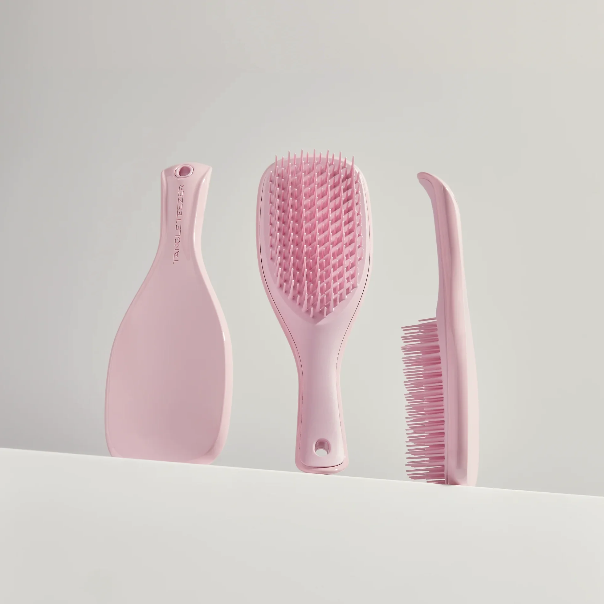 The Ultimate Detangler D9